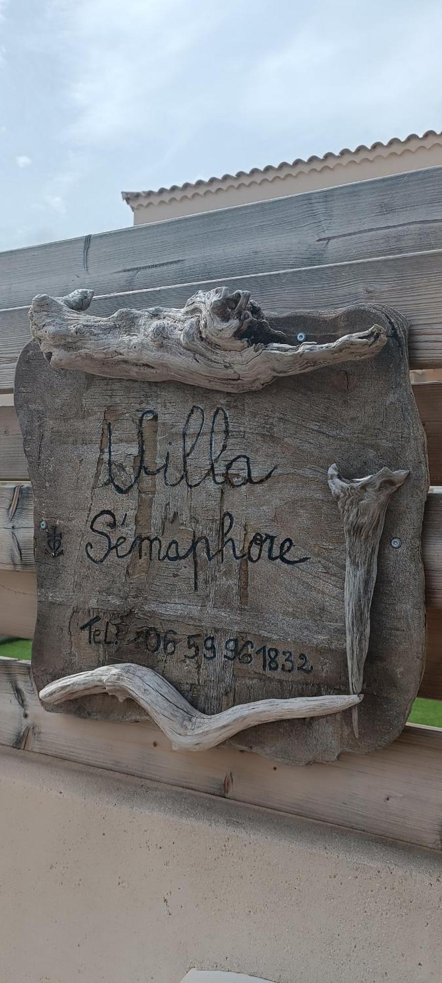 Villa Semaphore, Suite La Fleur De Sel آرْلْ المظهر الخارجي الصورة